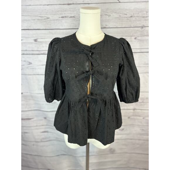 Steve Madden Tops - Steve Madden Paula Eyelet Tie Front Top Women XS Black Peplum Puff Sleeve NWT